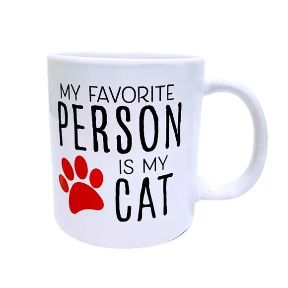 MY FAVORITE PERSON IS MY CAT MUG NWT - Picture 3 of 5